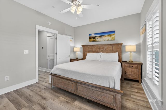 521 E 1st Avenue J, Gulf Shores, AL 36542