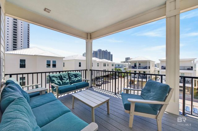 521 E 1st Avenue J, Gulf Shores, AL 36542