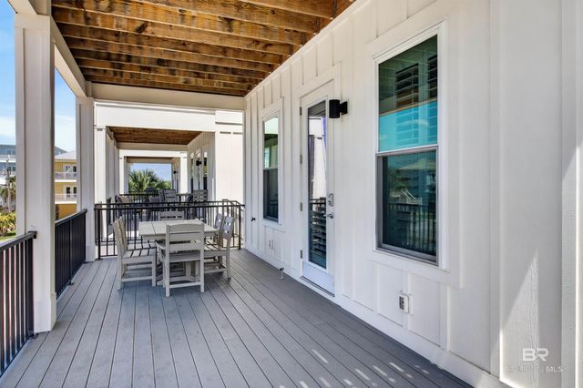 521 E 1st Avenue J, Gulf Shores, AL 36542