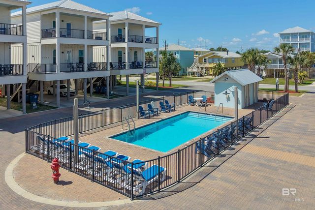 521 E 1st Avenue J, Gulf Shores, AL 36542