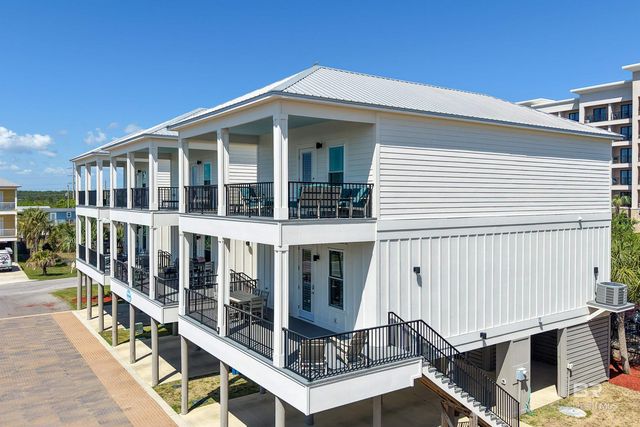 521 E 1st Avenue J, Gulf Shores, AL 36542