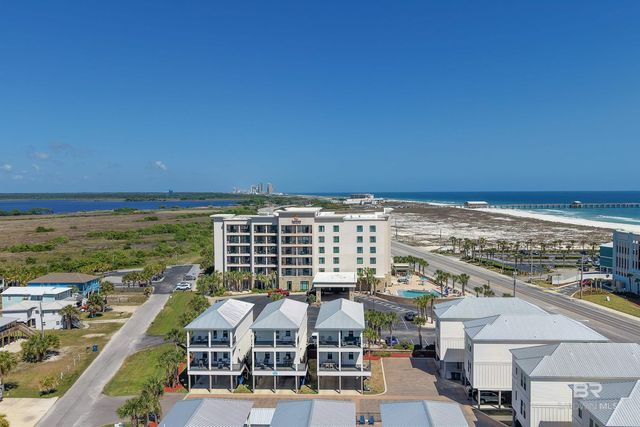 521 E 1st Avenue J, Gulf Shores, AL 36542