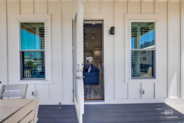 521 E 1st Avenue J, Gulf Shores, AL 36542