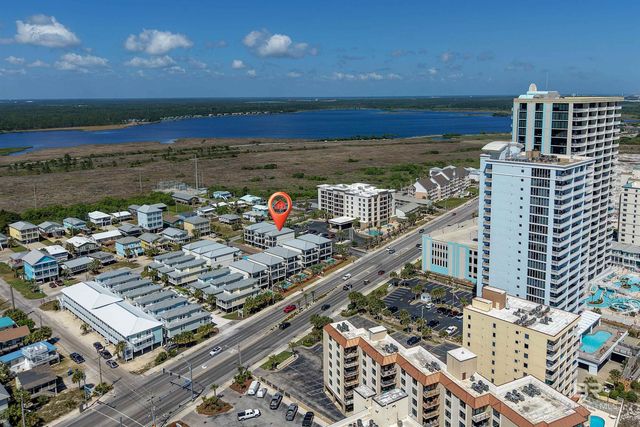 521 E 1st Avenue J, Gulf Shores, AL 36542