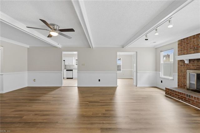 3704 Joppa LN, Virginia Beach, VA 23456