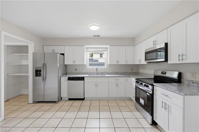 3704 Joppa LN, Virginia Beach, VA 23456