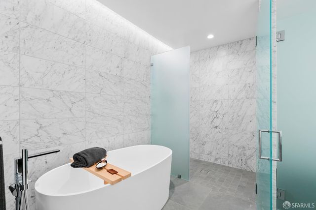 1 Bristol Court 206, San Francisco, CA 94130