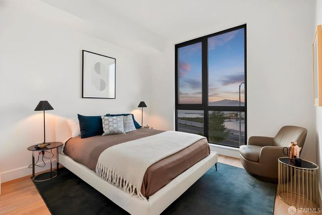 1 Bristol Court 206, San Francisco, CA 94130
