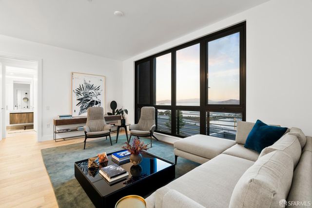 1 Bristol Court 206, San Francisco, CA 94130