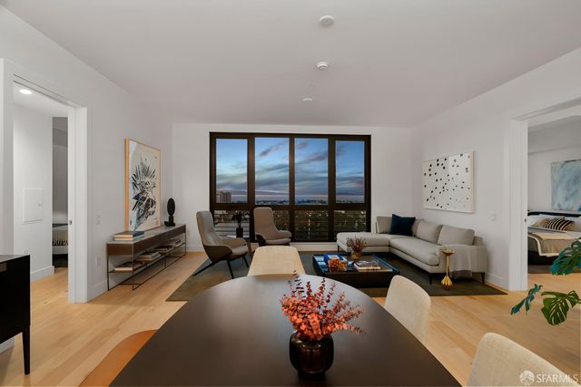 1 Bristol Court 206, San Francisco, CA 94130
