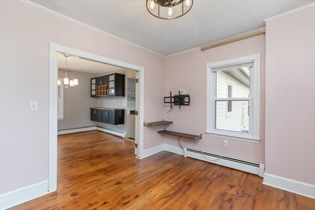 18 Sherman Pl, Woburn, MA 01801