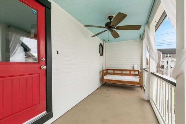 18 Sherman Pl, Woburn, MA 01801