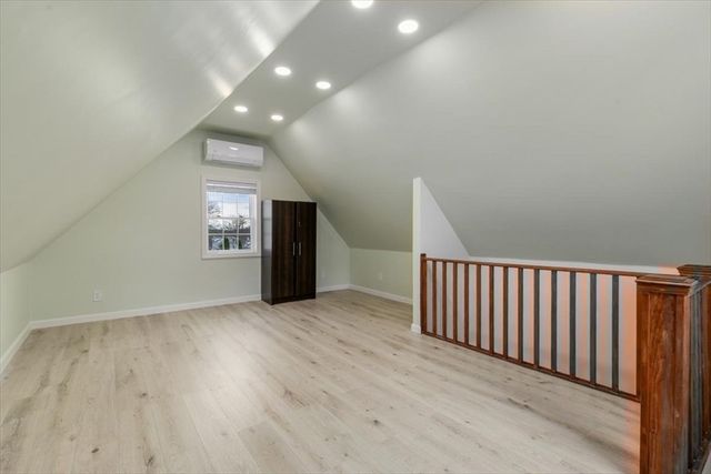 18 Sherman Pl, Woburn, MA 01801
