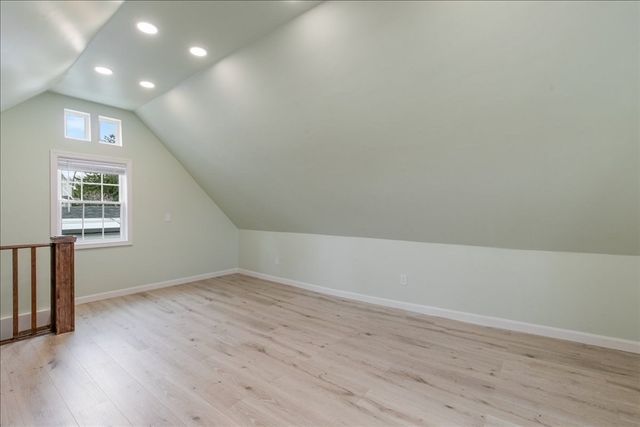 18 Sherman Pl, Woburn, MA 01801
