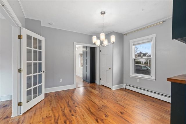 18 Sherman Pl, Woburn, MA 01801