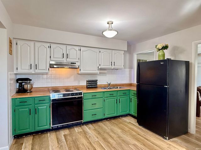 4917 Sherbrooke Road, Evansville, IN 47710