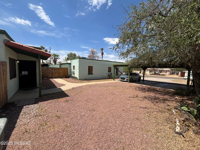 4138 E Desert Place, Tucson, AZ 85712
