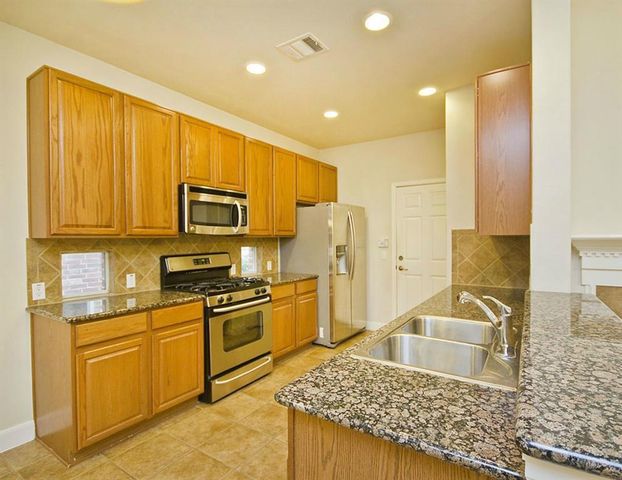 14812 Avery Ranch BLVD 16, Austin, TX 78717