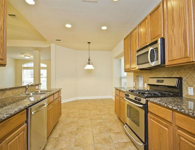 14812 Avery Ranch BLVD 16, Austin, TX 78717