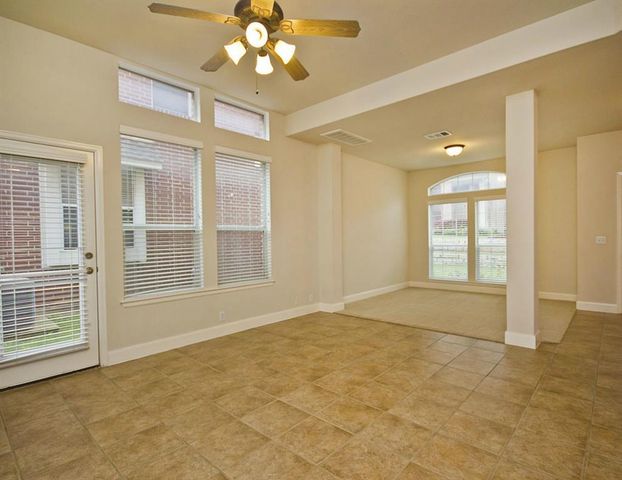 14812 Avery Ranch BLVD 16, Austin, TX 78717