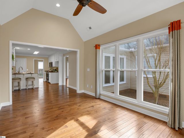 404 Grayson Drive, Moore, SC 29369