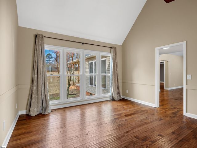 404 Grayson Drive, Moore, SC 29369