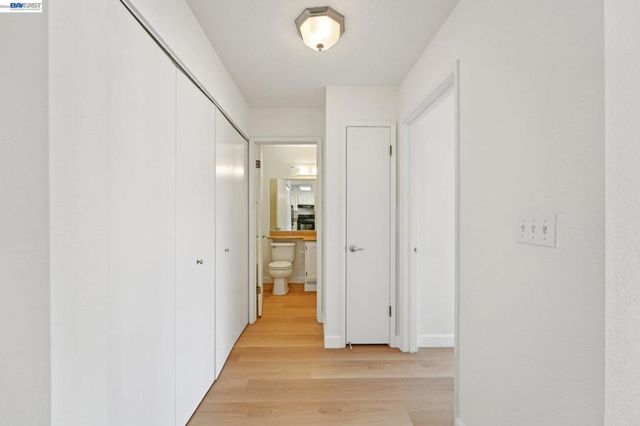 39206 39206 Guardino Dr 310, Fremont, CA 94538