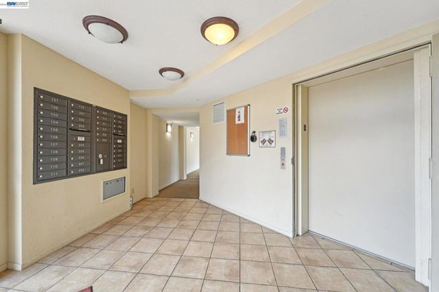 39206 39206 Guardino Dr 310, Fremont, CA 94538