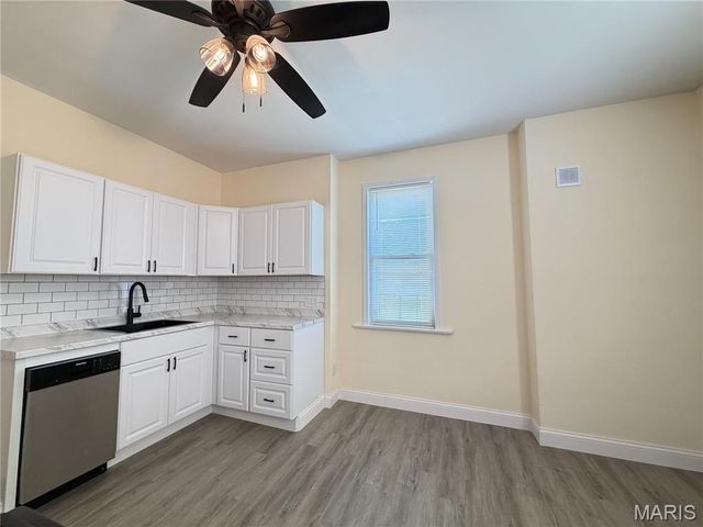 2020 Lebanon Avenue, Belleville, IL 62221