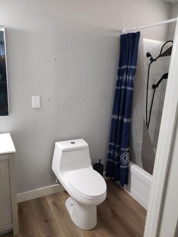 652 Cappella Dr, Diamond Springs, CA 95619