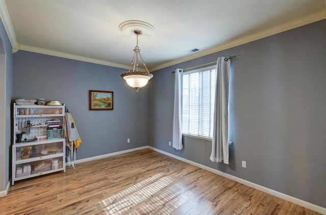 8434 N Savory Way, Fresno, CA 93720
