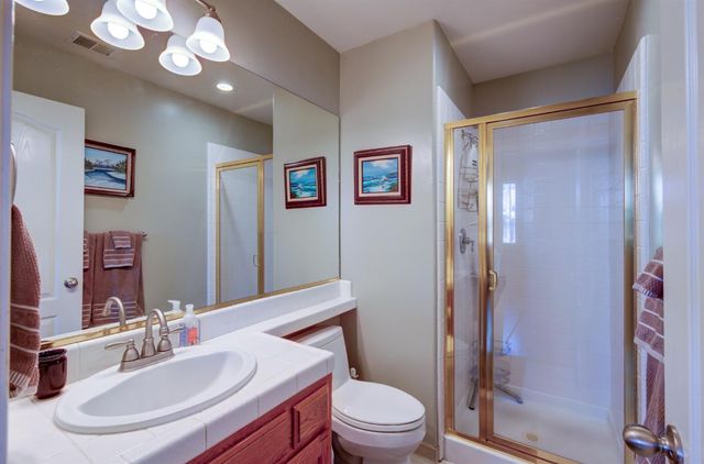 8434 N Savory Way, Fresno, CA 93720