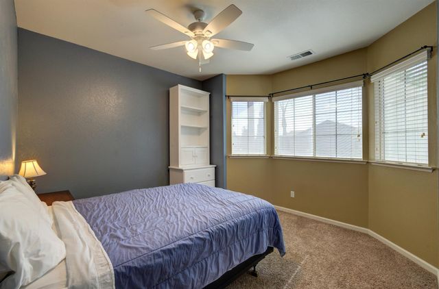 8434 N Savory Way, Fresno, CA 93720