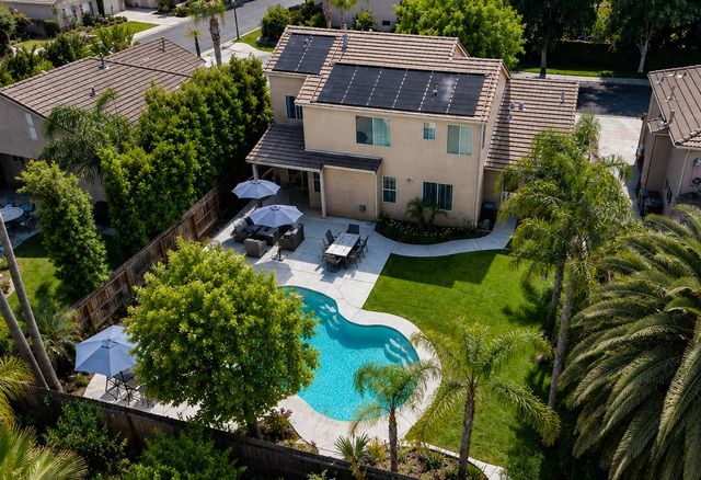 8434 N Savory Way, Fresno, CA 93720