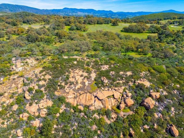 25258 Black Canyon Road, Santa Ysabel, CA 92070