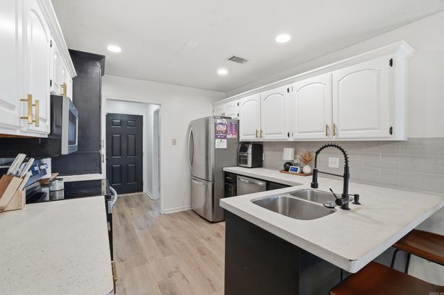 2003 Capewood Drive, Conway, AR 72032