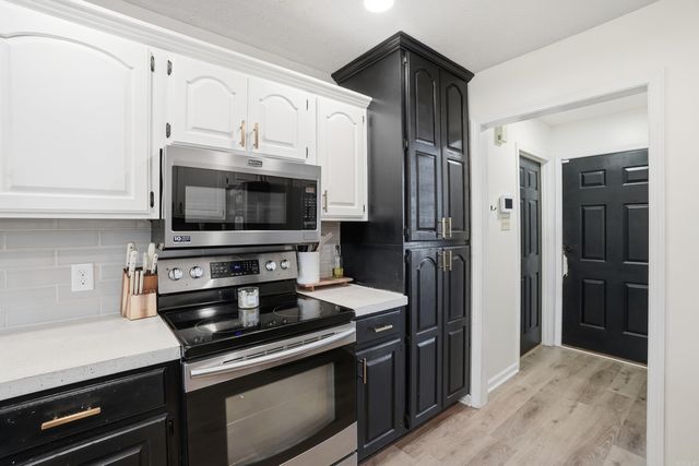 2003 Capewood Drive, Conway, AR 72032