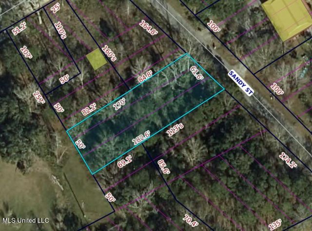 447 Sandy Street, Waveland, MS 39576