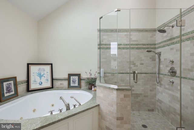 69 DANVILLE DR, Princeton Junction, NJ 08550