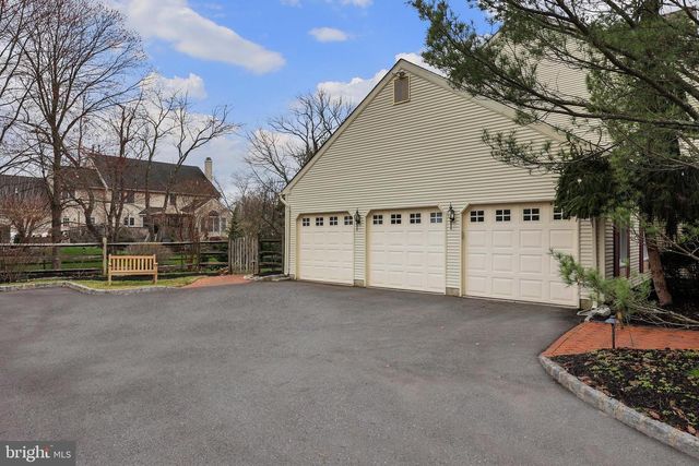 69 DANVILLE DR, Princeton Junction, NJ 08550
