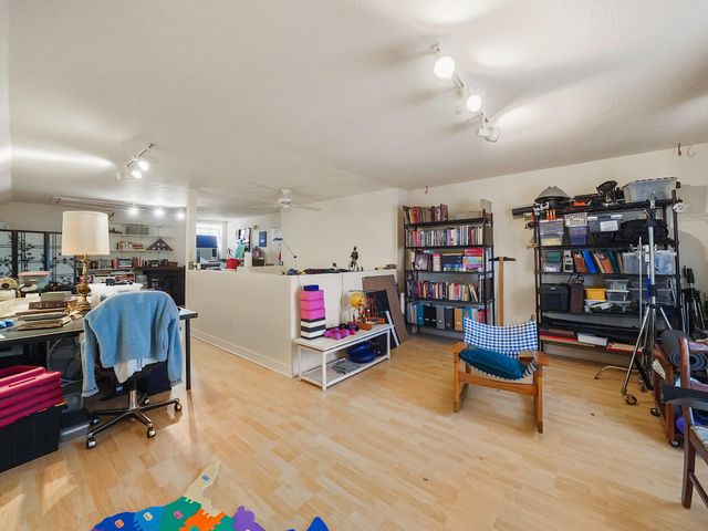 112 Pamellia Drive, Bellaire, TX 77401