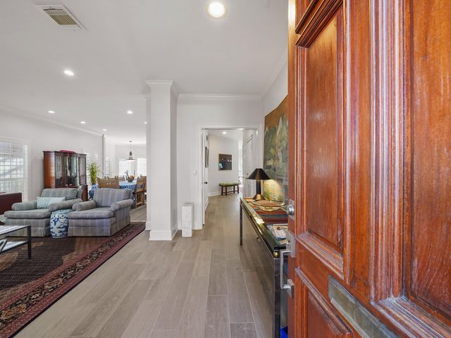 112 Pamellia Drive, Bellaire, TX 77401