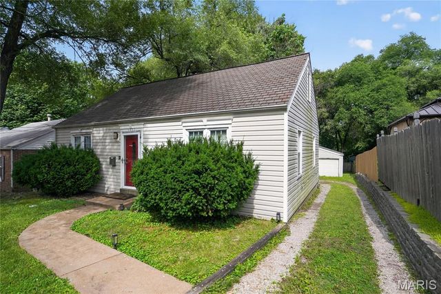 1071 N New Florissant Road, Allenton, MO 63031