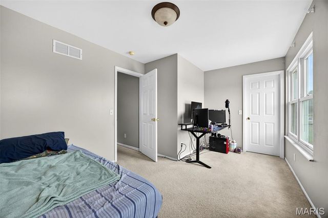 110 Providence Pointe Court, Wentzville, MO 63385