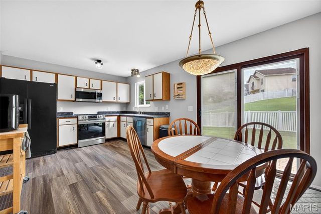 110 Providence Pointe Court, Wentzville, MO 63385