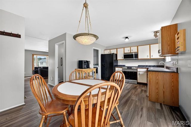 110 Providence Pointe Court, Wentzville, MO 63385