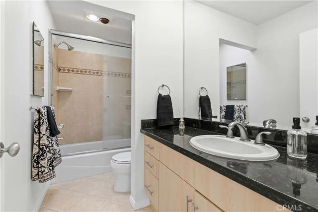 7826 Topanga Canyon 322, Canoga Park, CA 91304