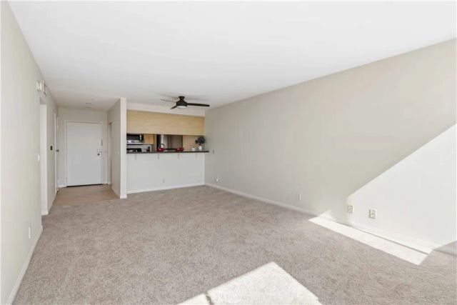 7826 Topanga Canyon 322, Canoga Park, CA 91304