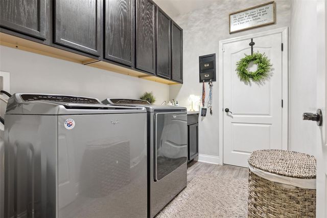 695 LEE AVENUE, Oviedo, FL 32765