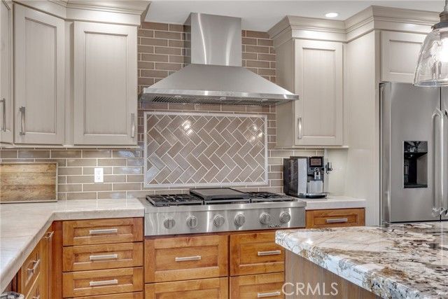 17481 Amaganset Way, Tustin, CA 92780